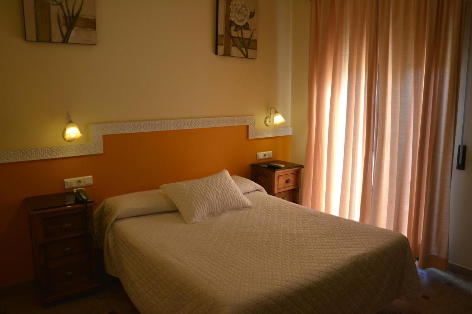 Hotel Sierra De Araceli Lucena Ngoại thất bức ảnh